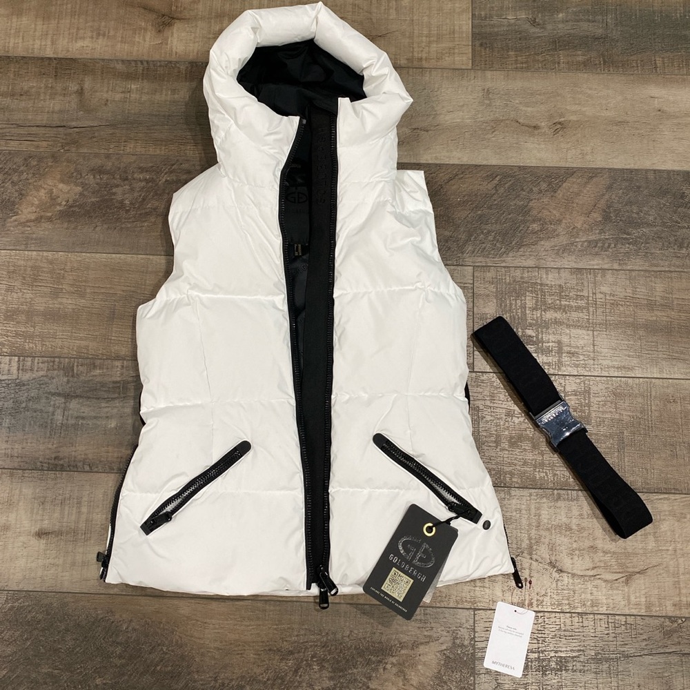 Goldbergh Mae belted hooded quilted down vest in white - Picture 4 of 9